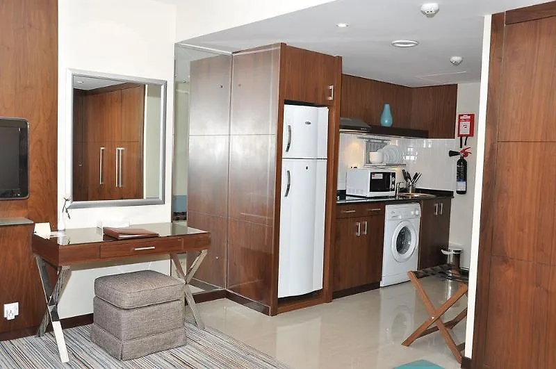 Phoenix Plaza Hotel Apartments アブダビ 3*,  アラブ首長国連邦