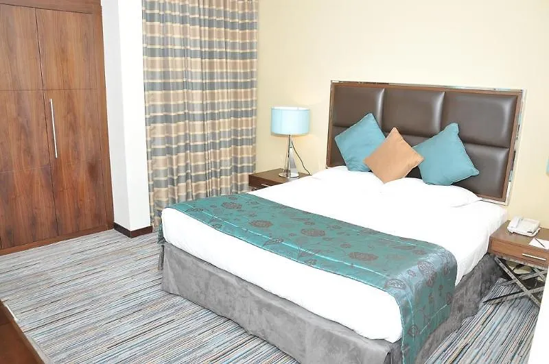 Phoenix Plaza Hotel Apartments アブダビ 3*,